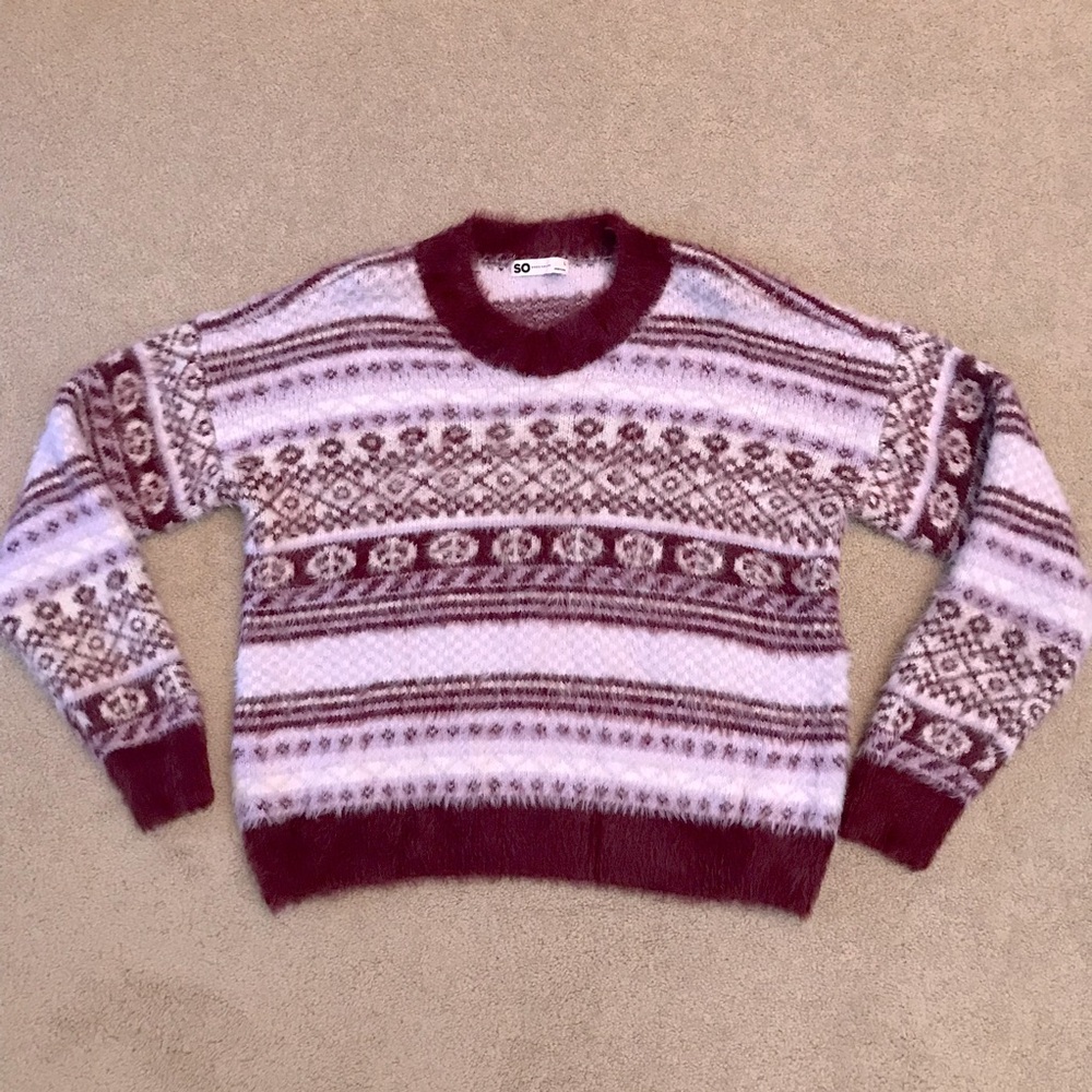 SO Fuzzy Cropped Crewneck Sweater Size Large Burgundy Fair Isle Cozy Teddy Bear